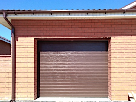 Алюминиевые гаражные ворота RSD01LUX 2500x2200 в Лисках